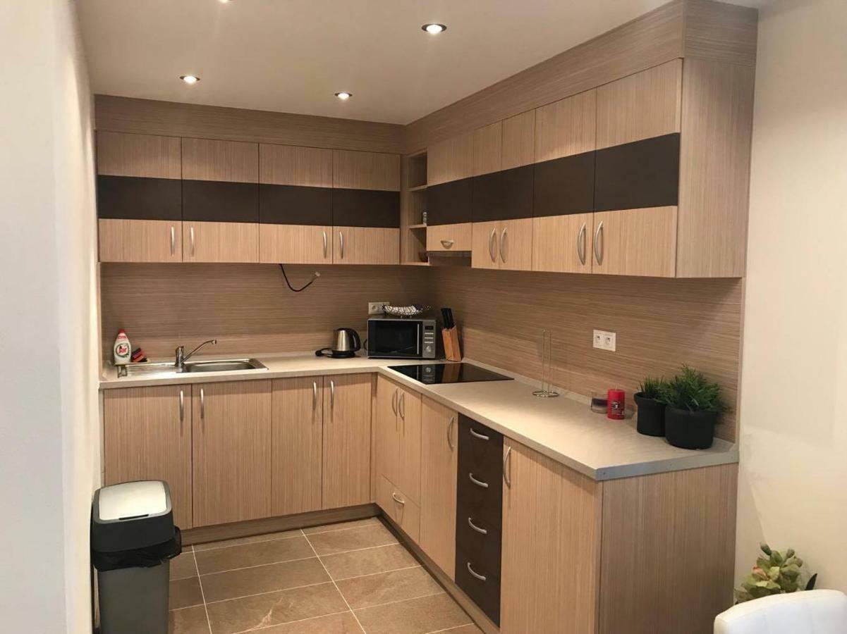 Apartmany Sabai Dee สตารา เลชนา ภายนอก รูปภาพ